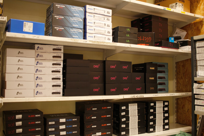 Almacén Decodificadores de Satélite Iris y Viark